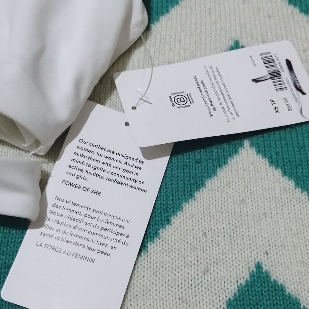 NWT-- Athleta Conscious Cut Out Crop in White, XS - Picture 7 of 11